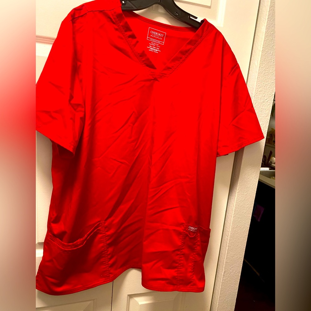 Cherokee Authentic Workwear Scrubs Women's Red Top with Pockets Size 3XL